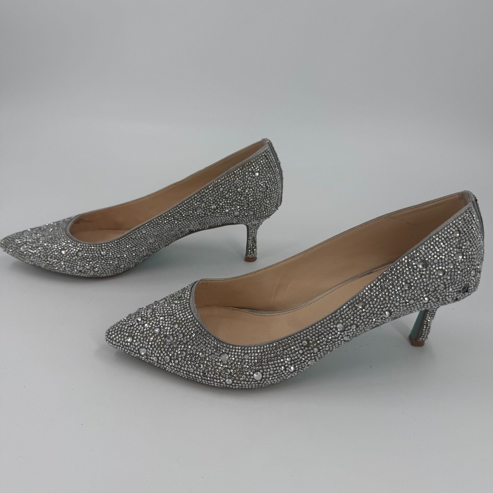 Betsey Johnson Jora Pump Heels Womens Size 11M Silver Rhinestone Pointed Toe - Picture 1 of 8